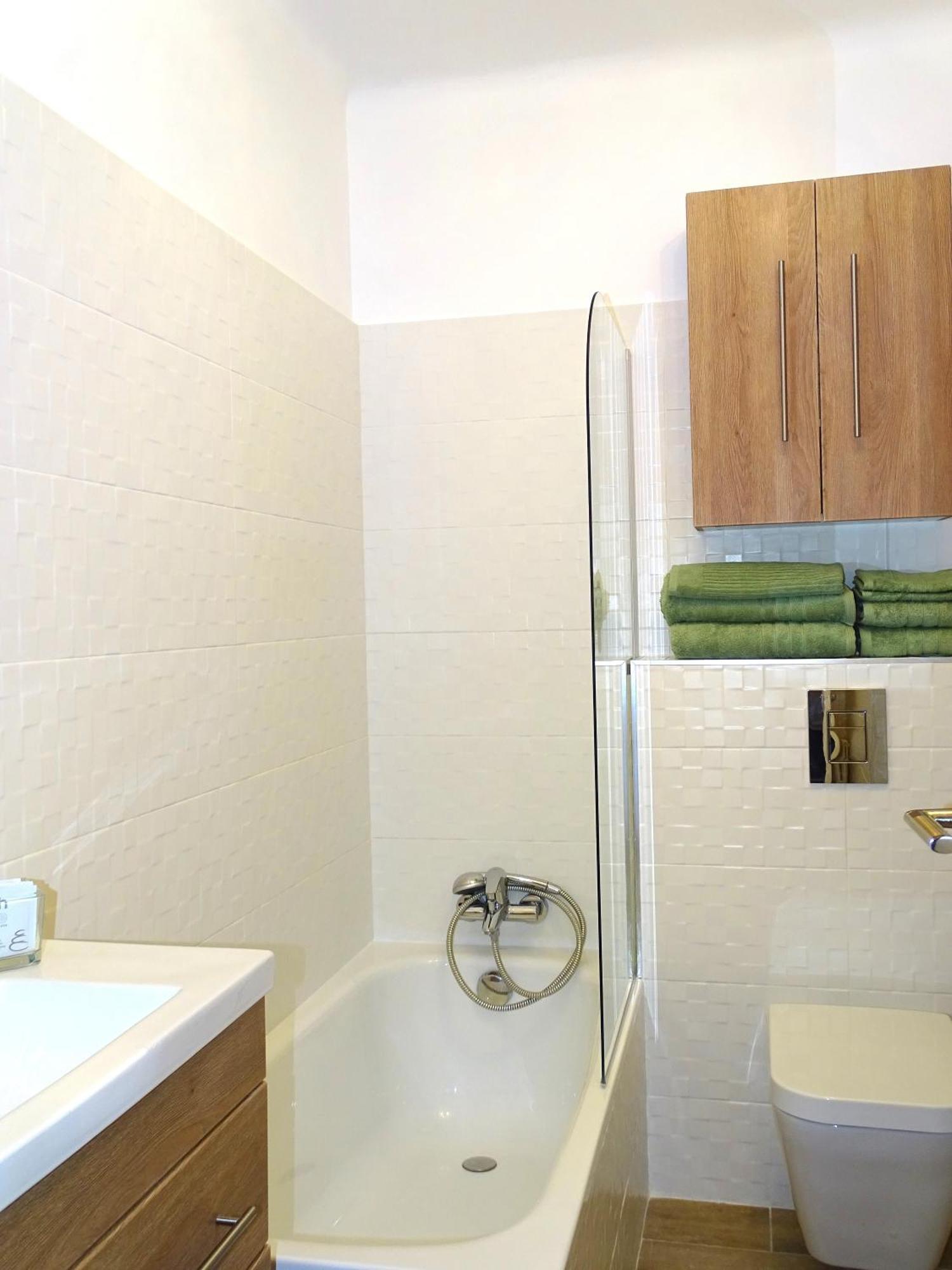 Tilia Jourdan-Studio Cosy Aix Centre-Cours Mirabeau-Parking-Wifi-Smart Tv-Rue Calme Aix-en-Provence Bagian luar foto